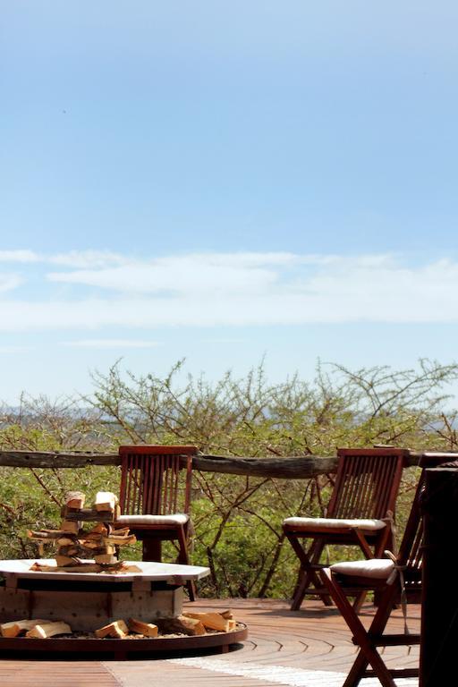 Bush Lodge - Réserve animalière d'Amakhala Extérieur photo
