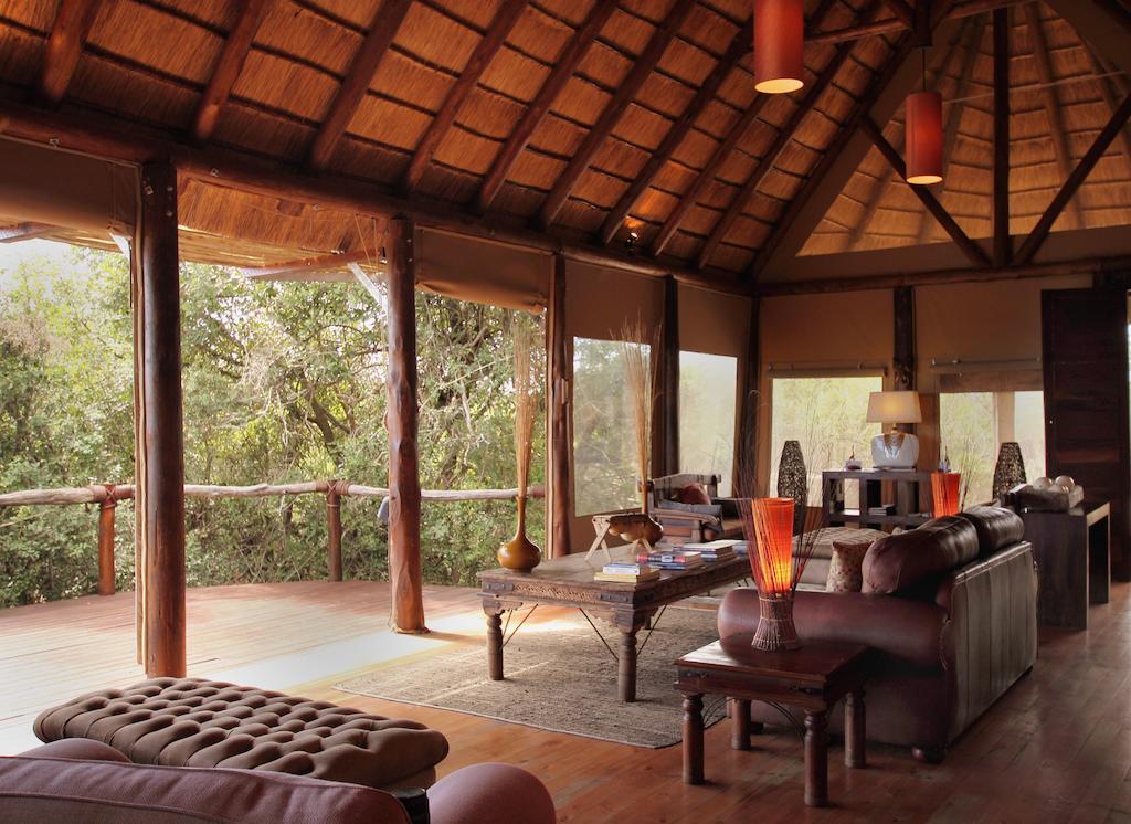 Bush Lodge - Réserve animalière d'Amakhala Extérieur photo