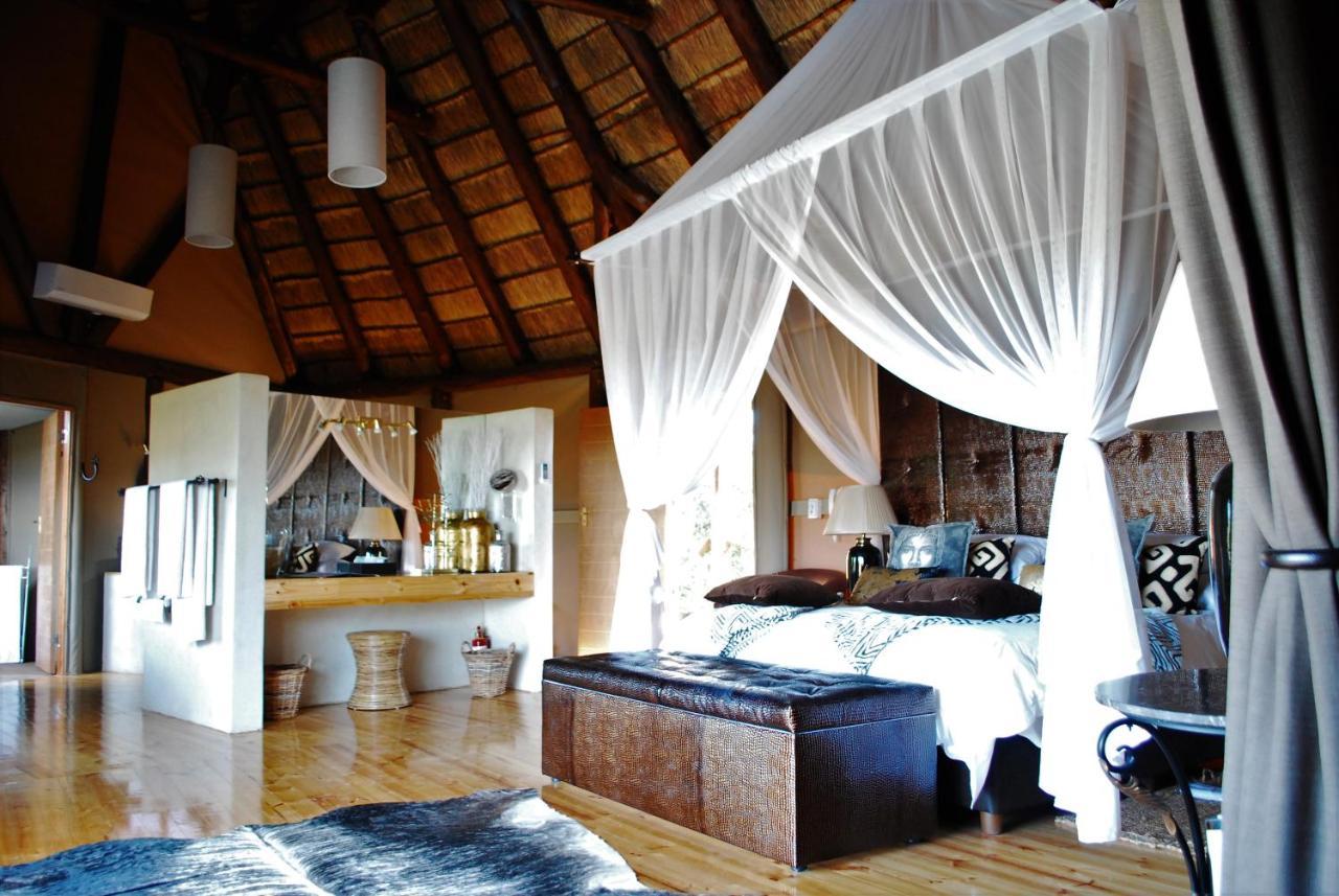 Bush Lodge - Réserve animalière d'Amakhala Extérieur photo